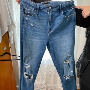 Abercrombie jeans